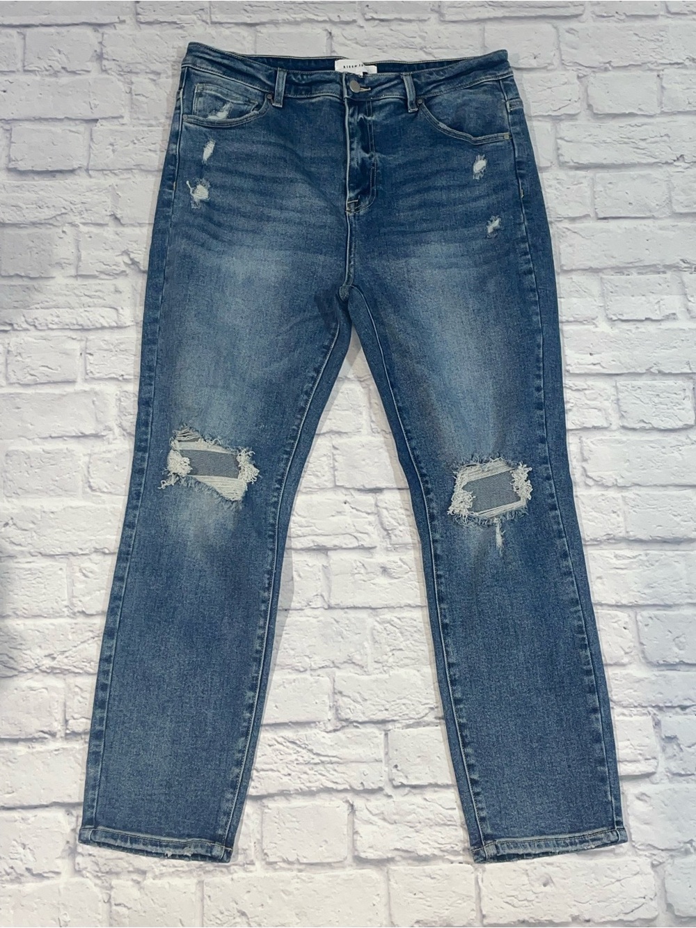 Risen High Rise Distressed Knee Skinny Jeans (rdp5559x). Size 1XL